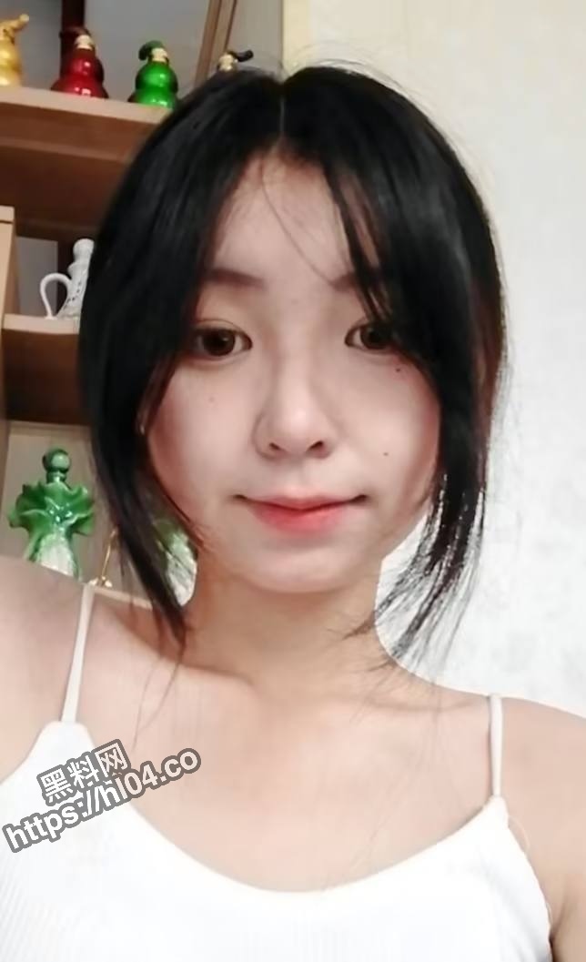 644X1057