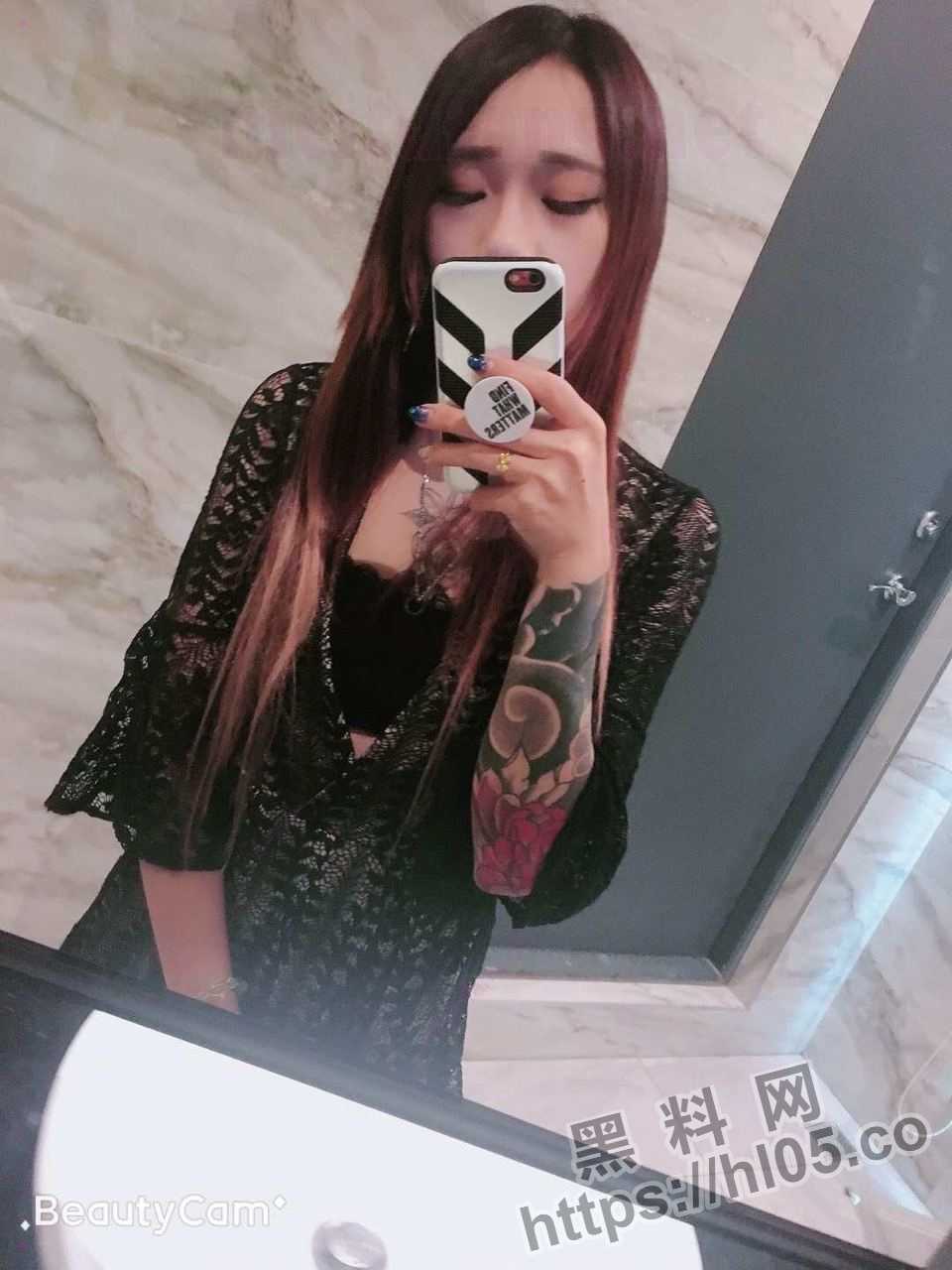 960X1280