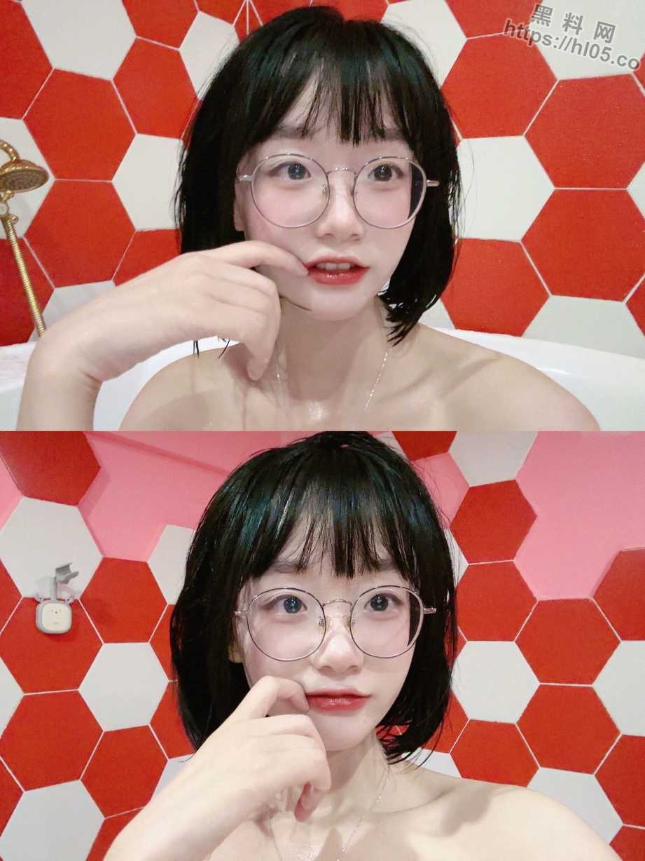 921X1228