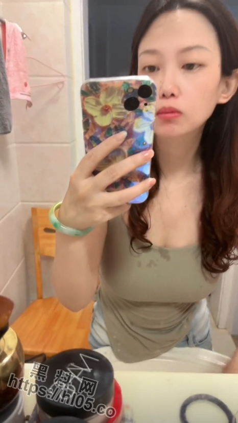 466X827