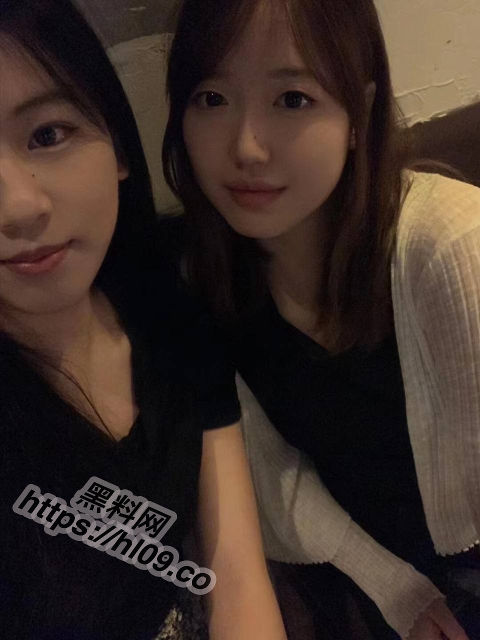 960X1280