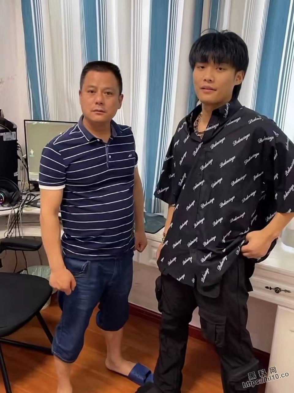 960X1280