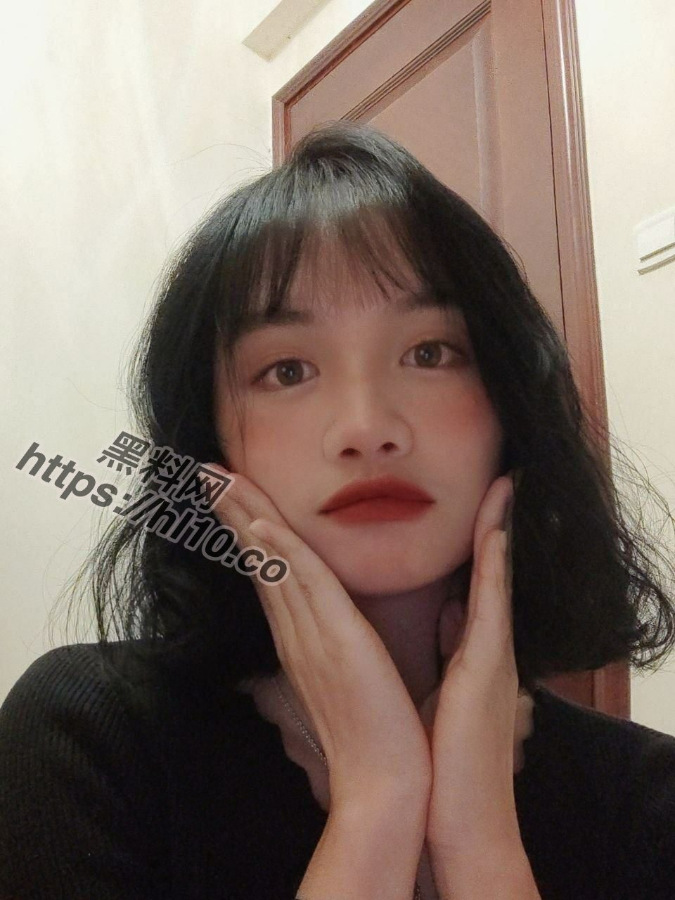 960X1280