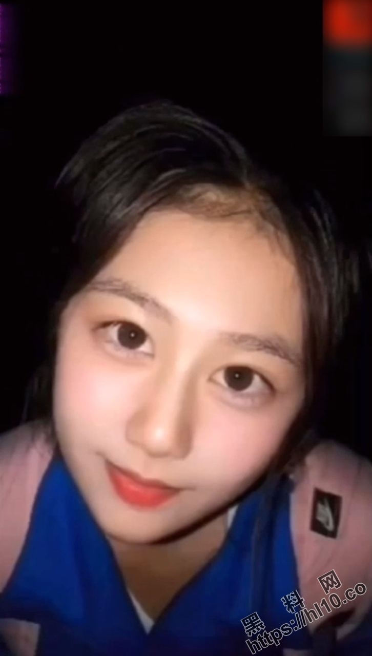726X1280