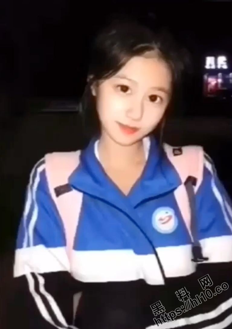 768X1088