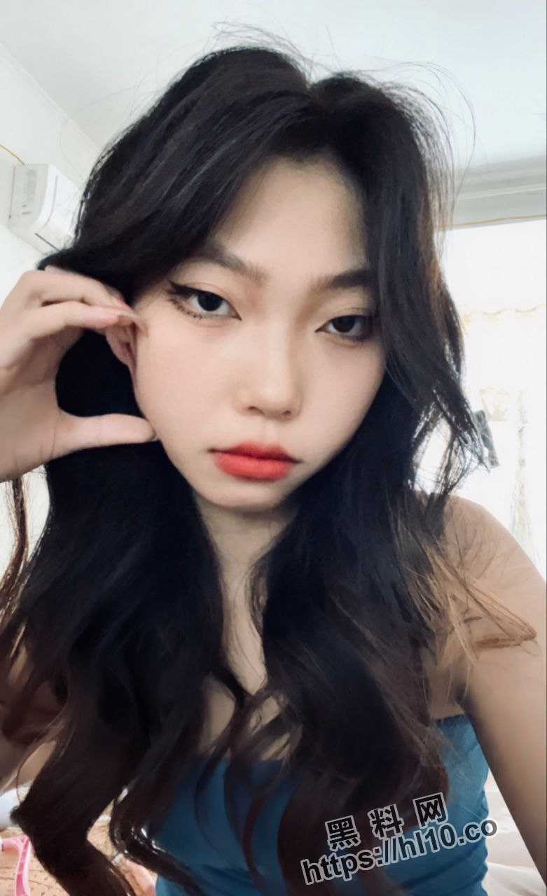 781X1280