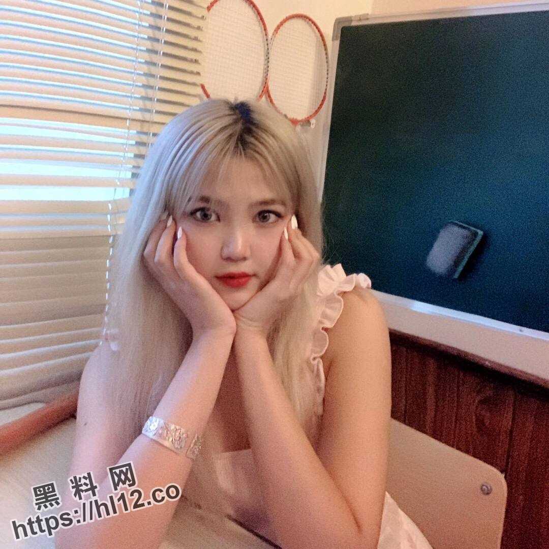 1080X1080