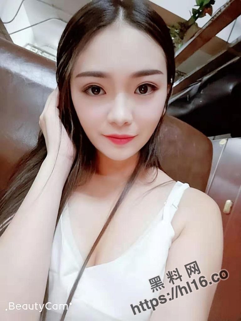 768X1024
