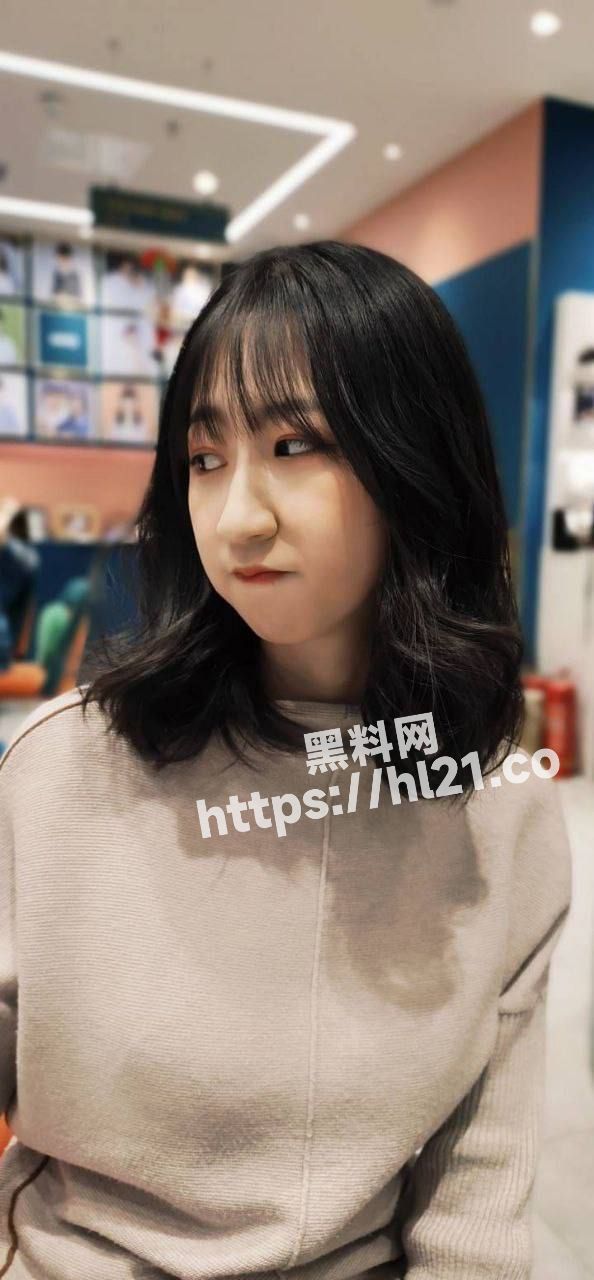 594X1280