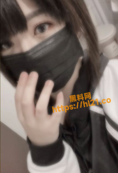 400X586