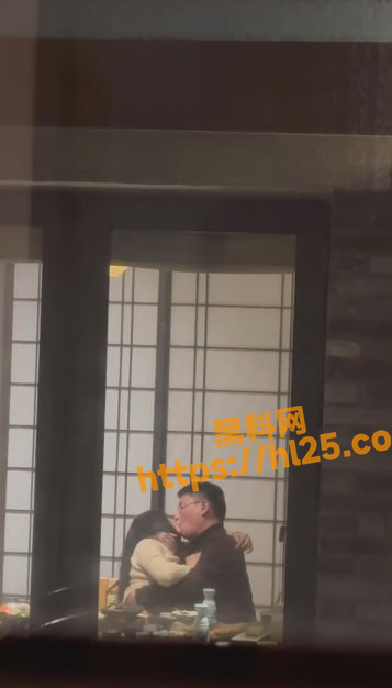 357X626