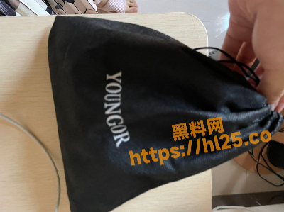 400X299