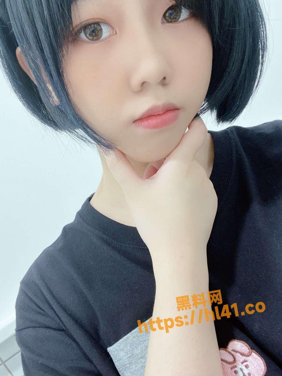 960X1280