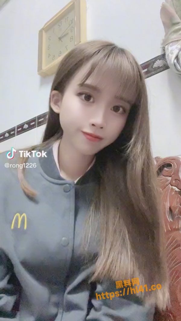 600X1062