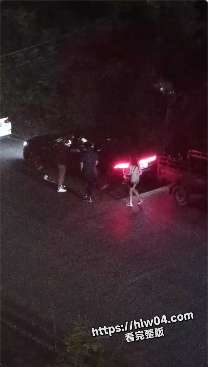 800X1408