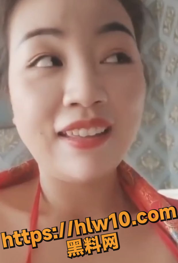 619X916