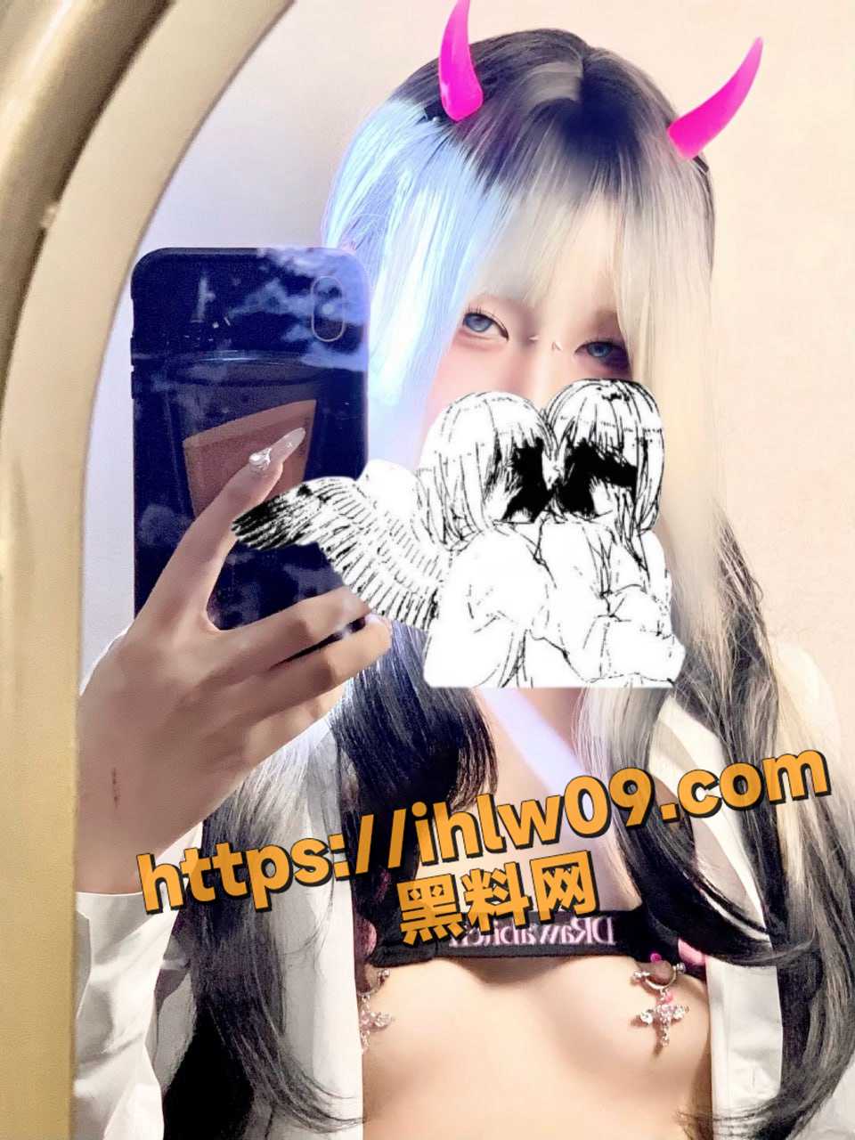 960X1280