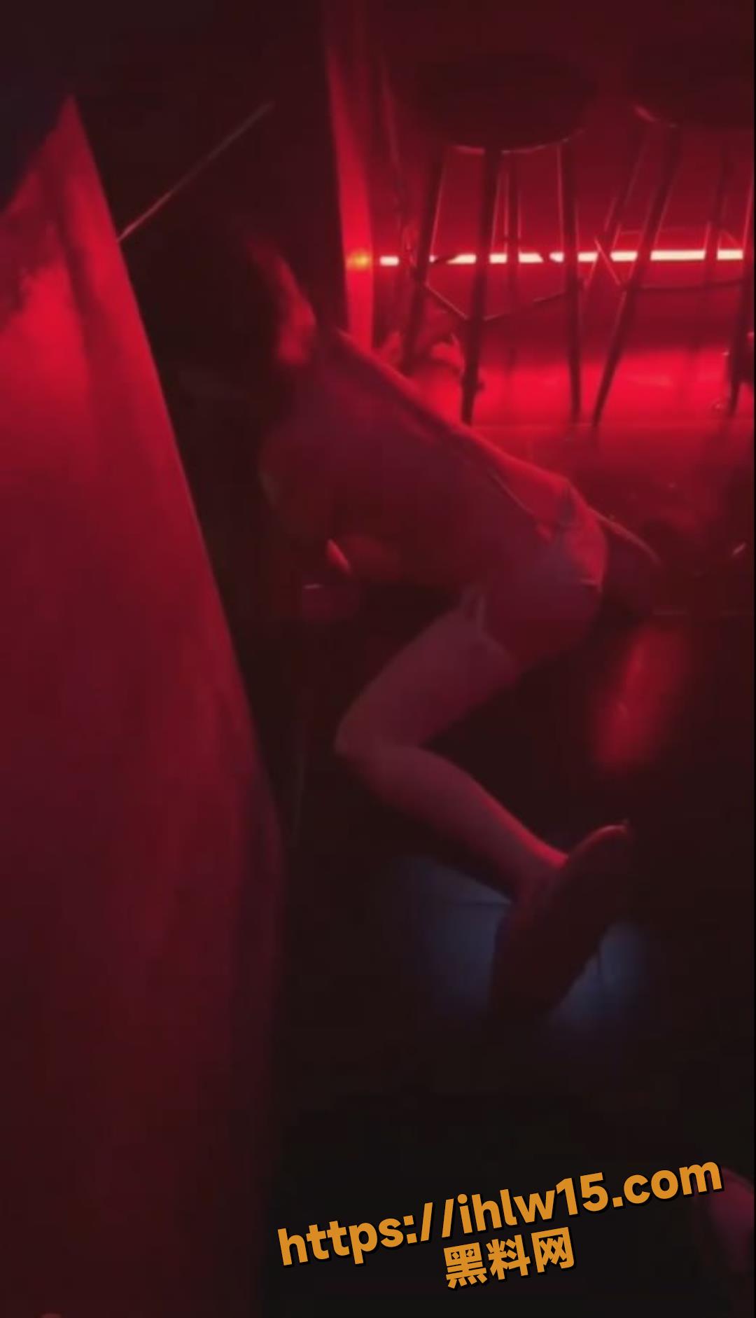 1080X1882