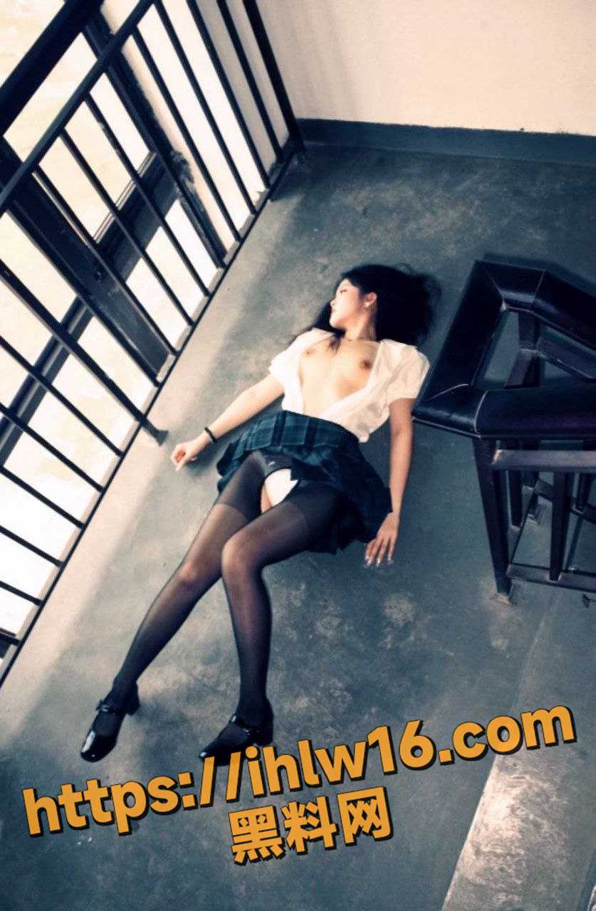 837X1280