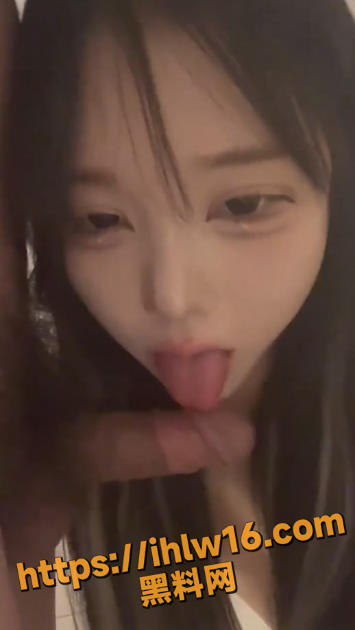 518X917