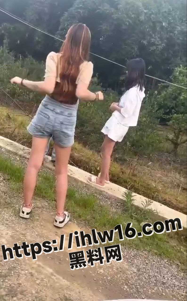 794X1280