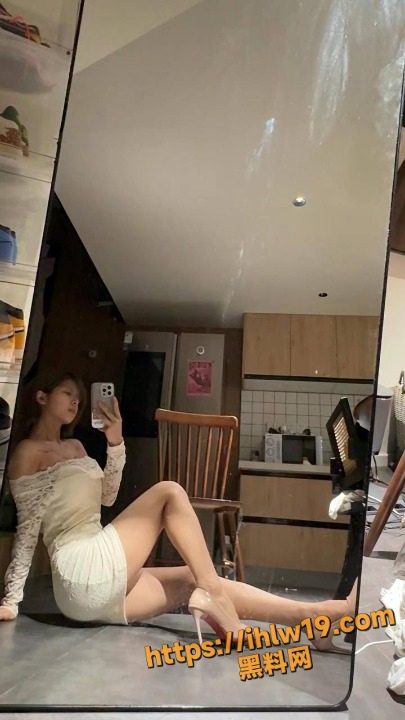 405X720