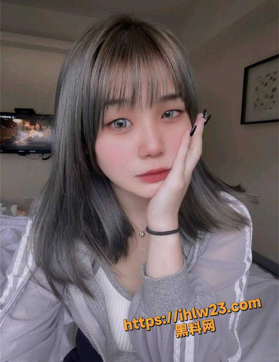 946X1229