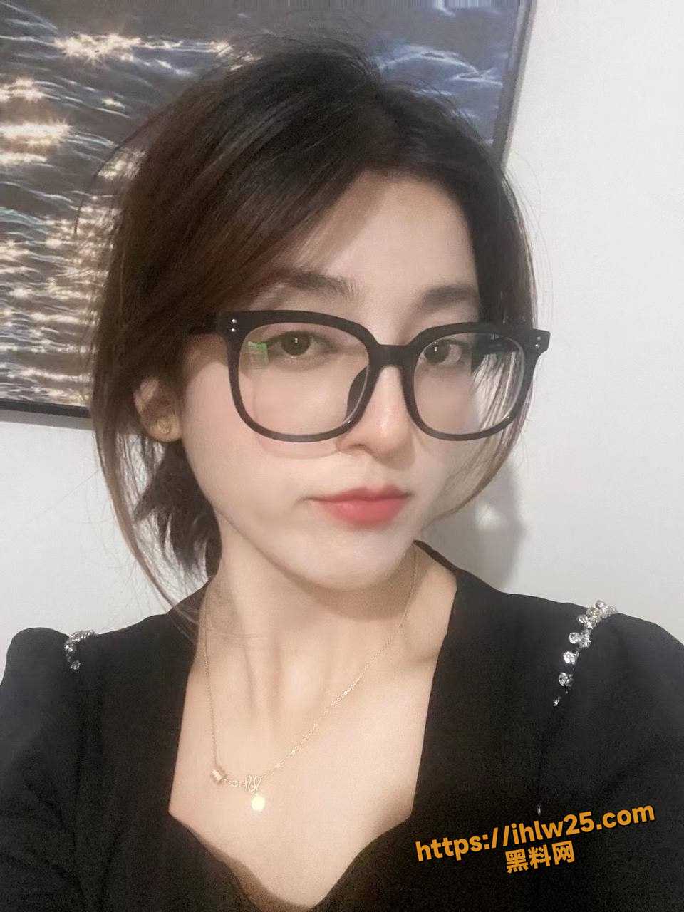 960X1280