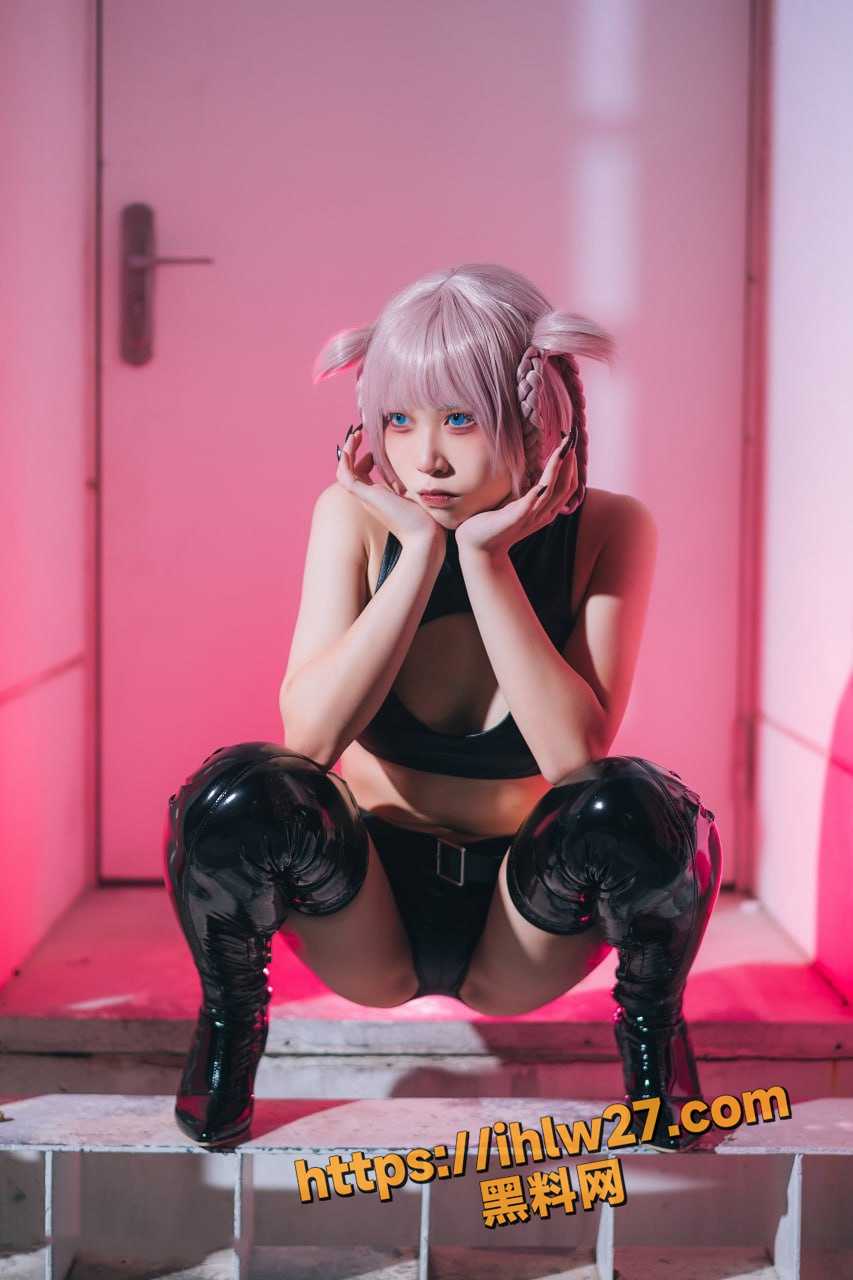 853X1280