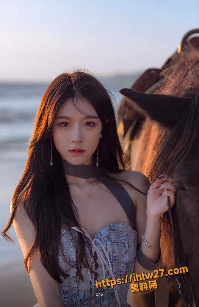 669X1030