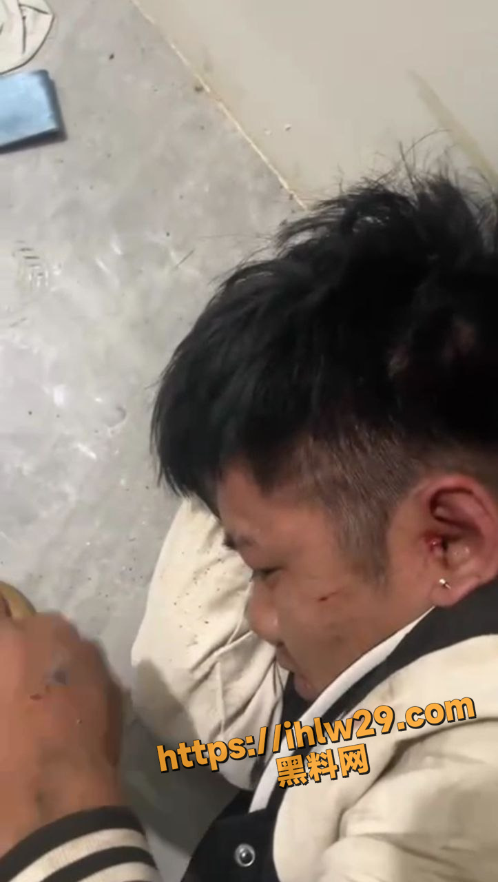 968X1280