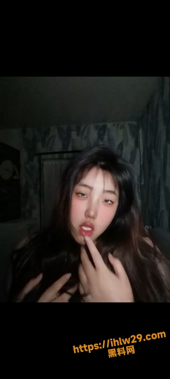 576X1280