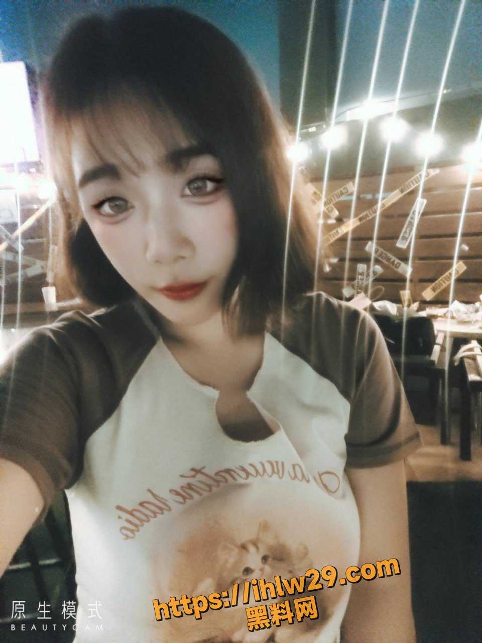 960X1280