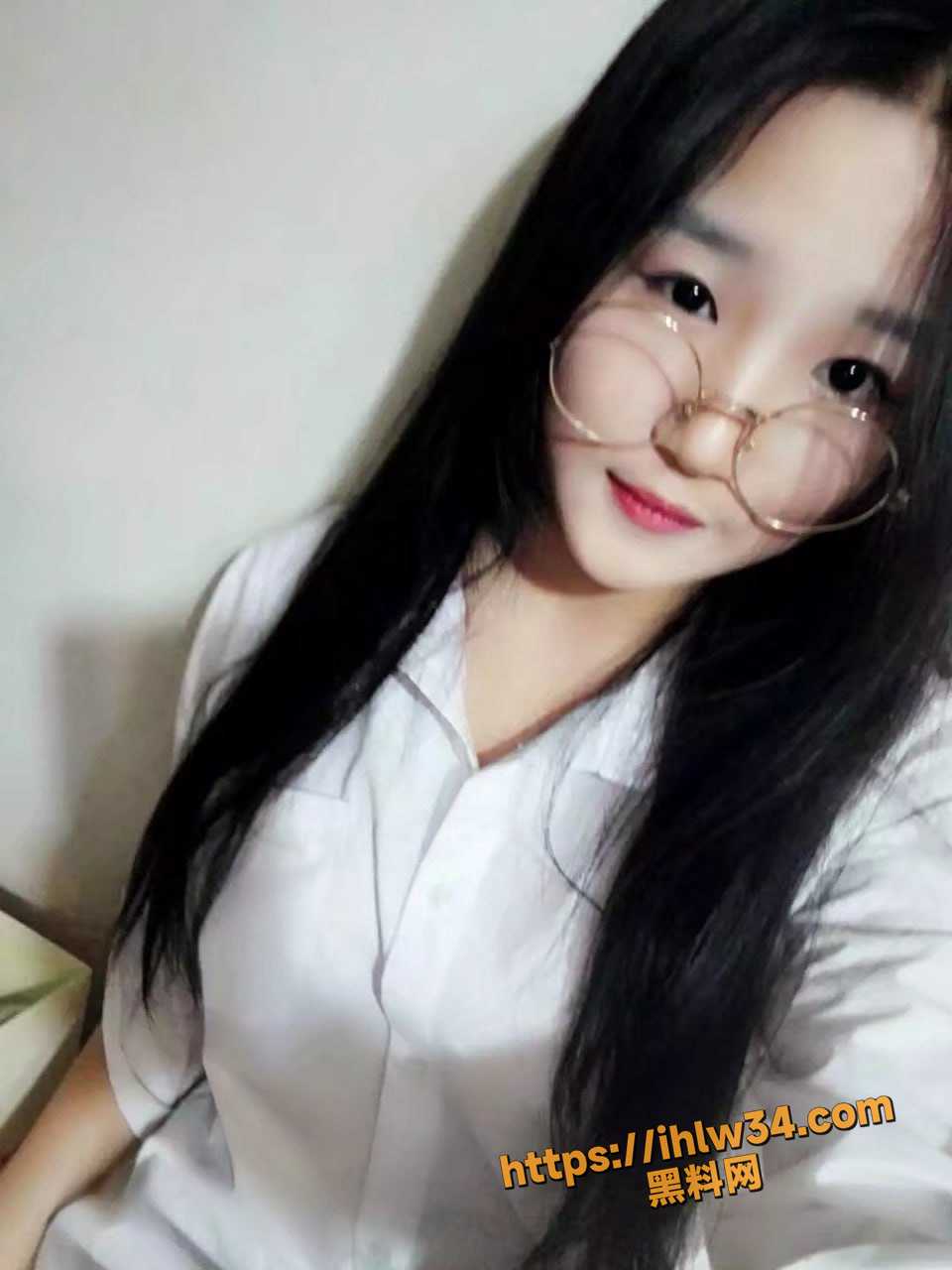 960X1280