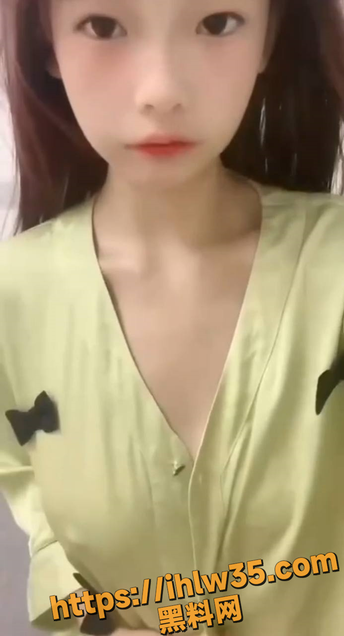 693X1280