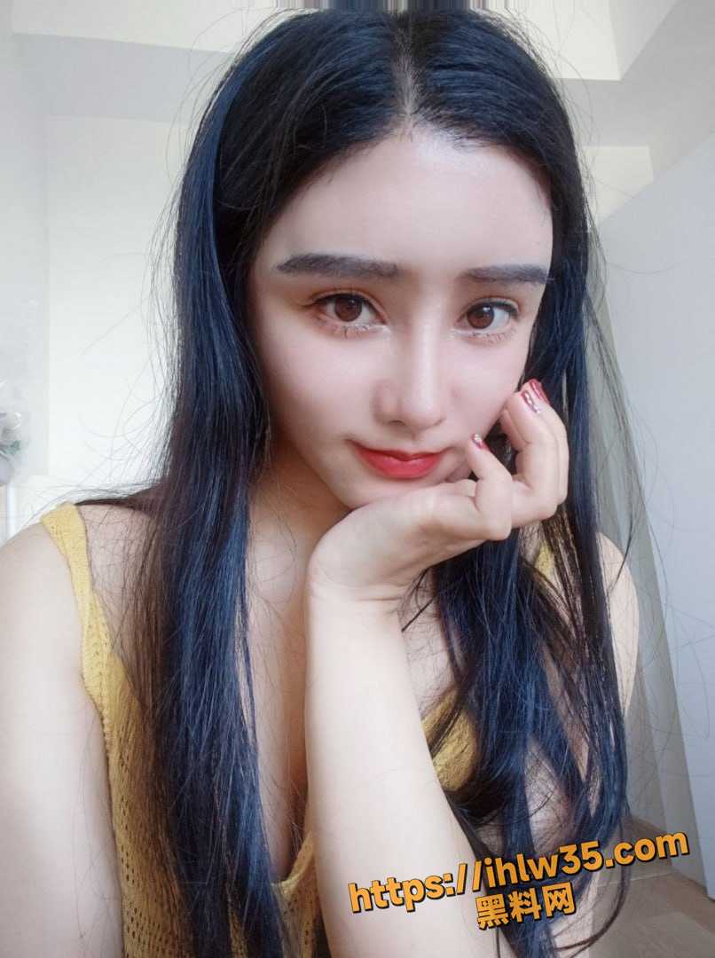 806X1080