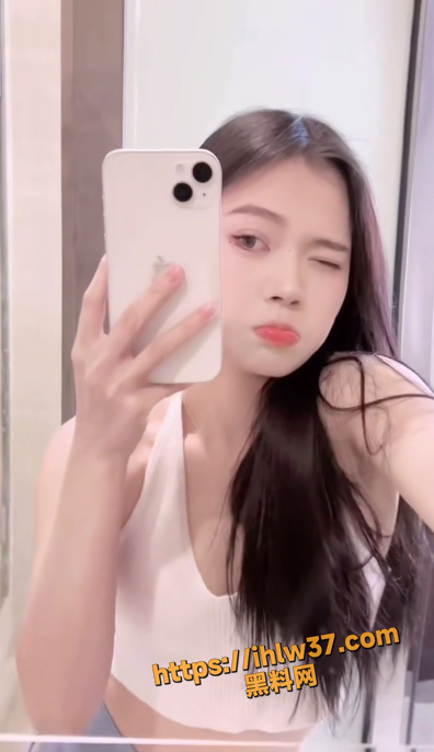 396X686