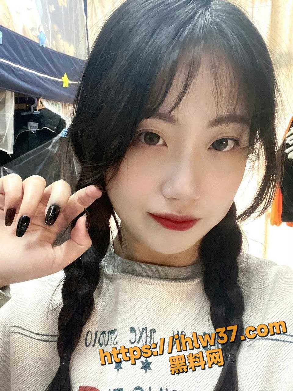 960X1280