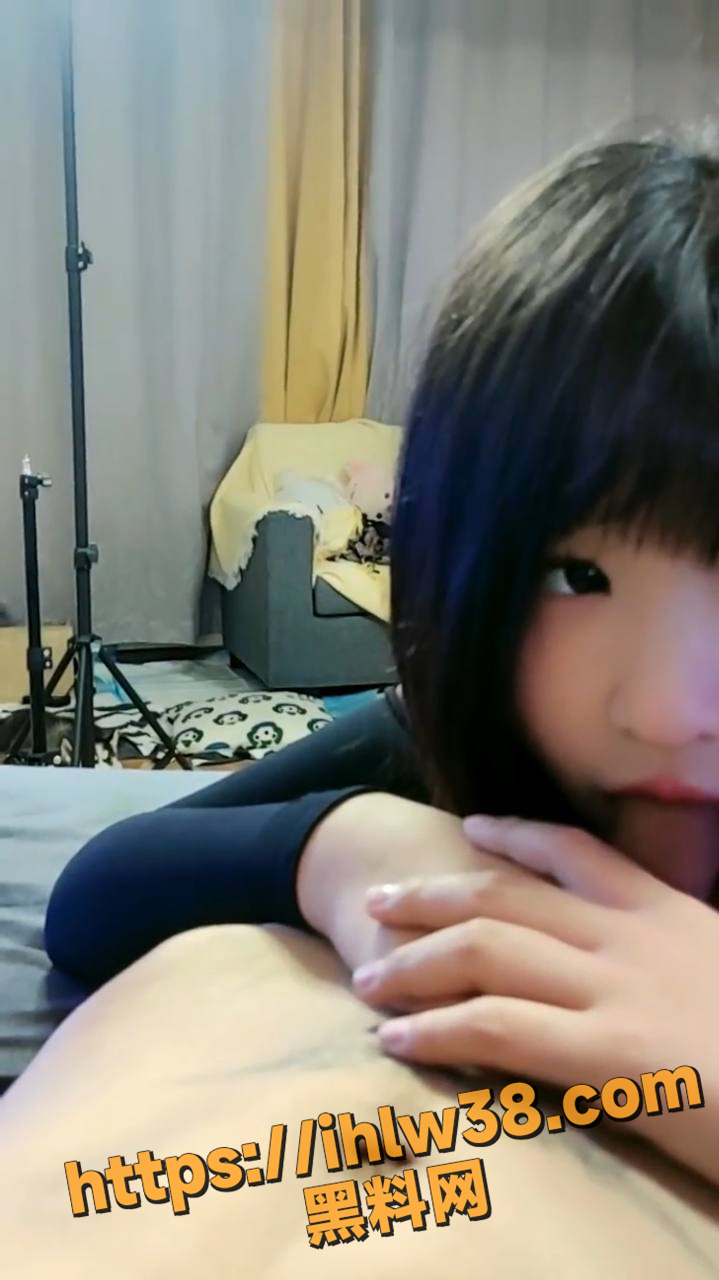 719X1280