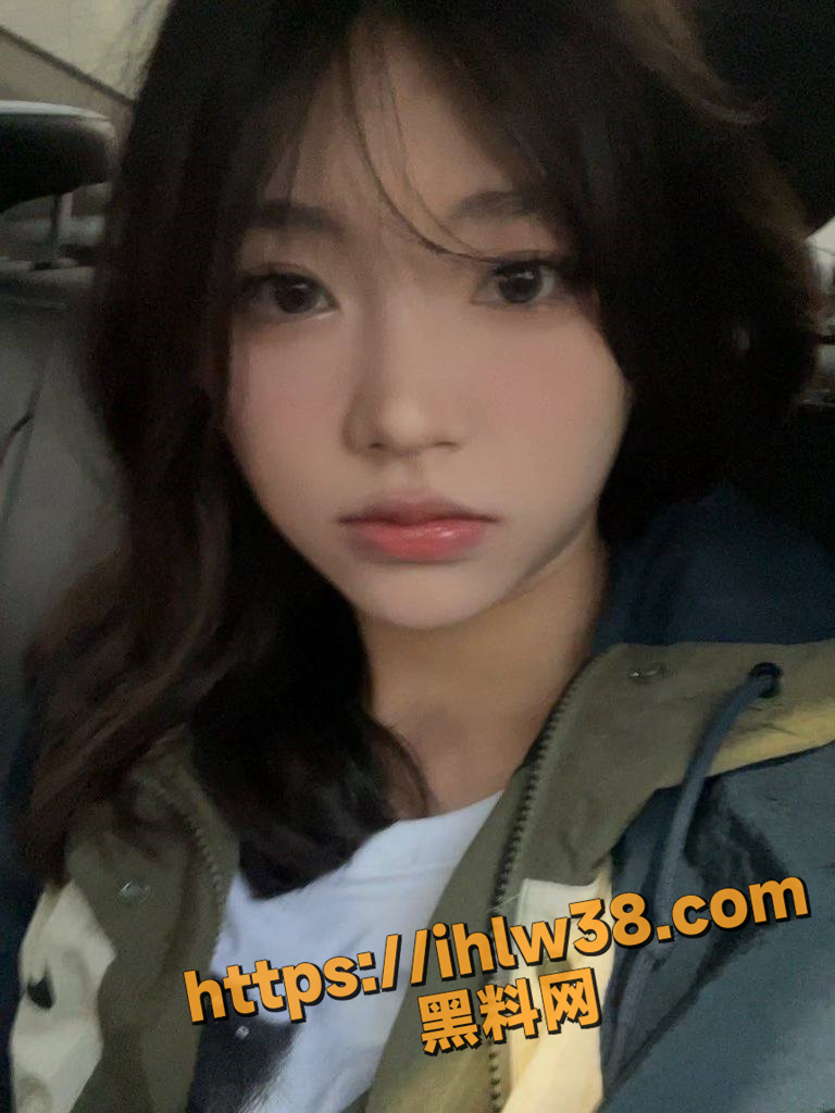 768X1024