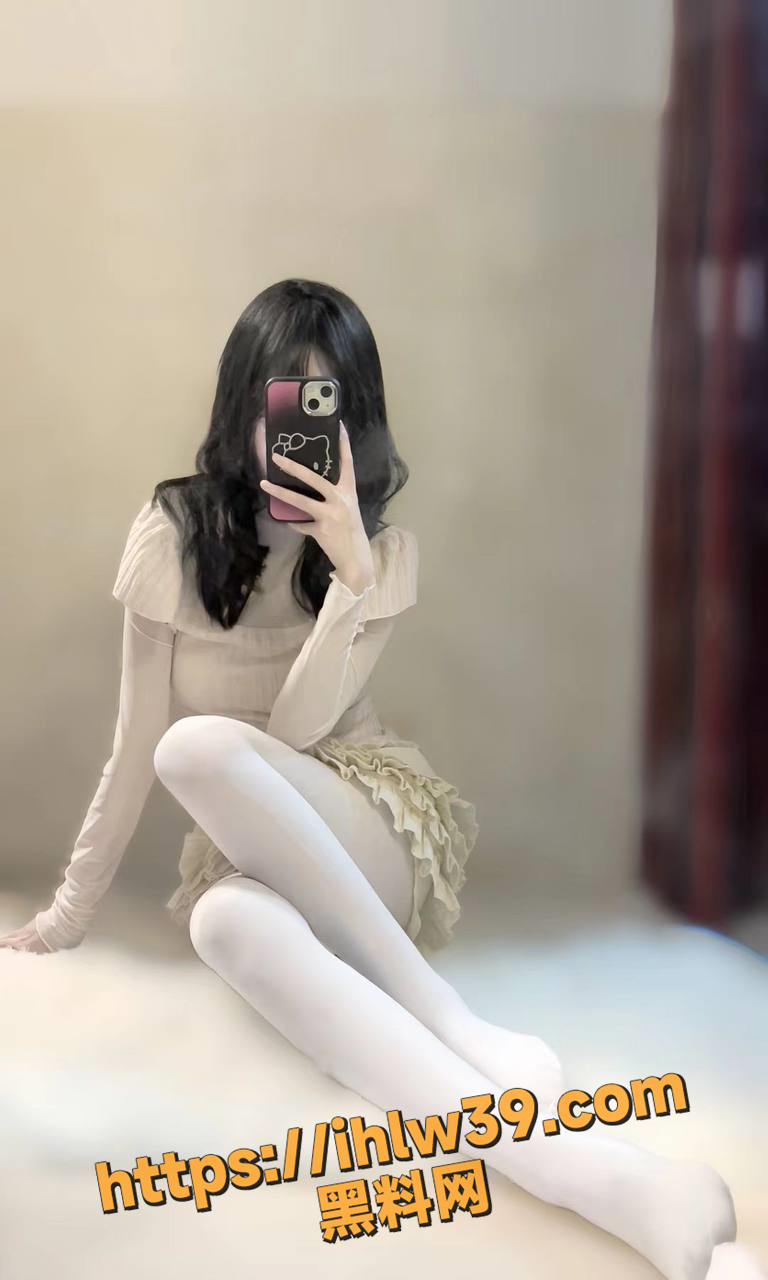 768X1280