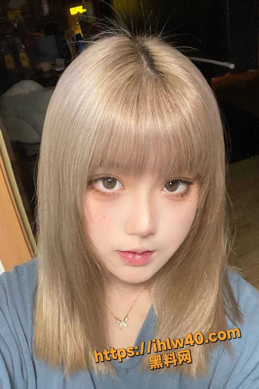 853X1280