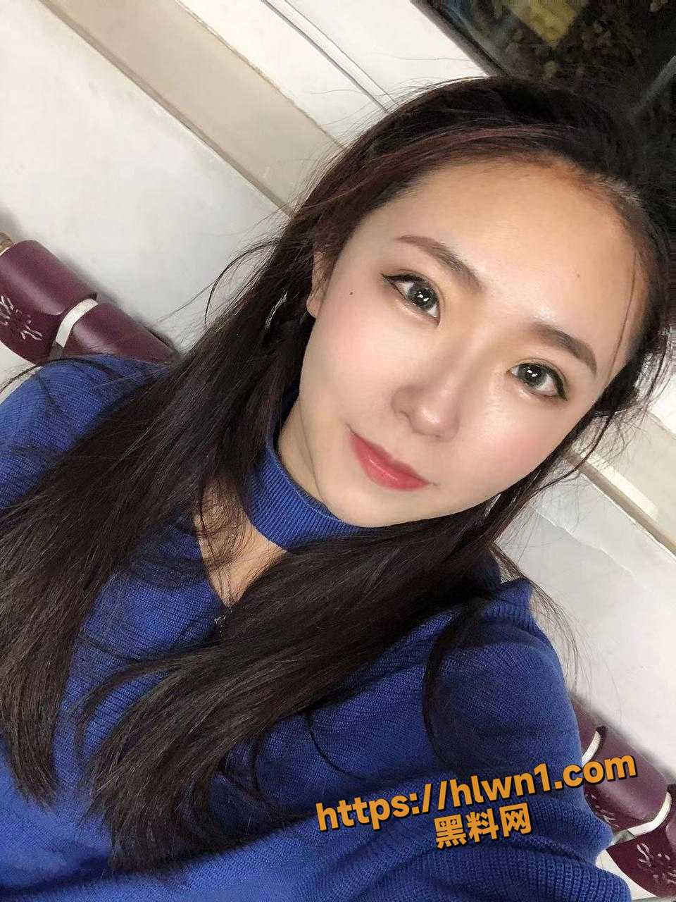 960X1280
