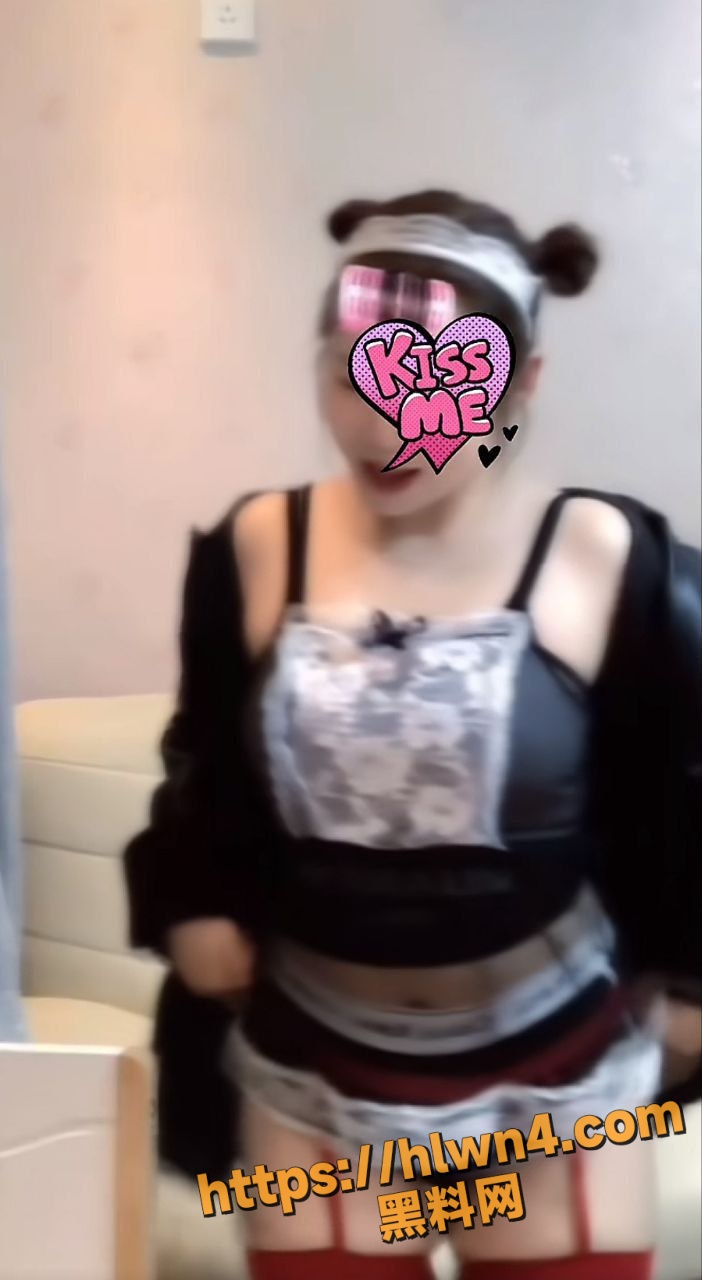 702X1280