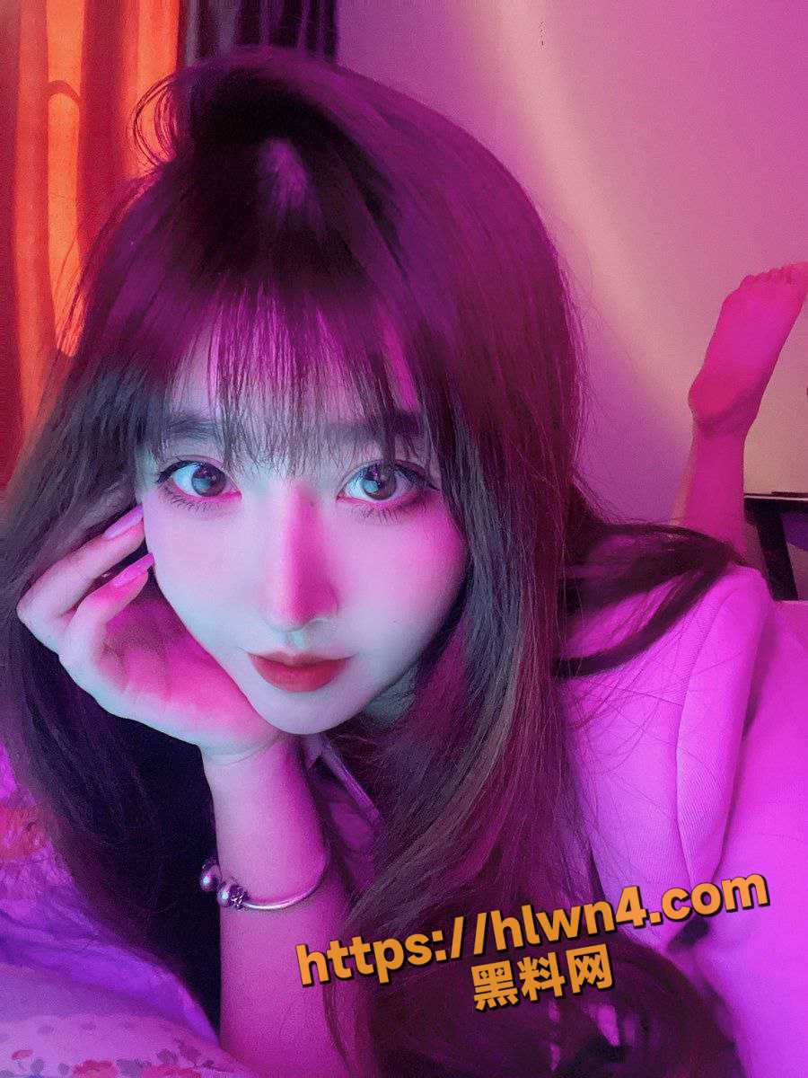900X1200