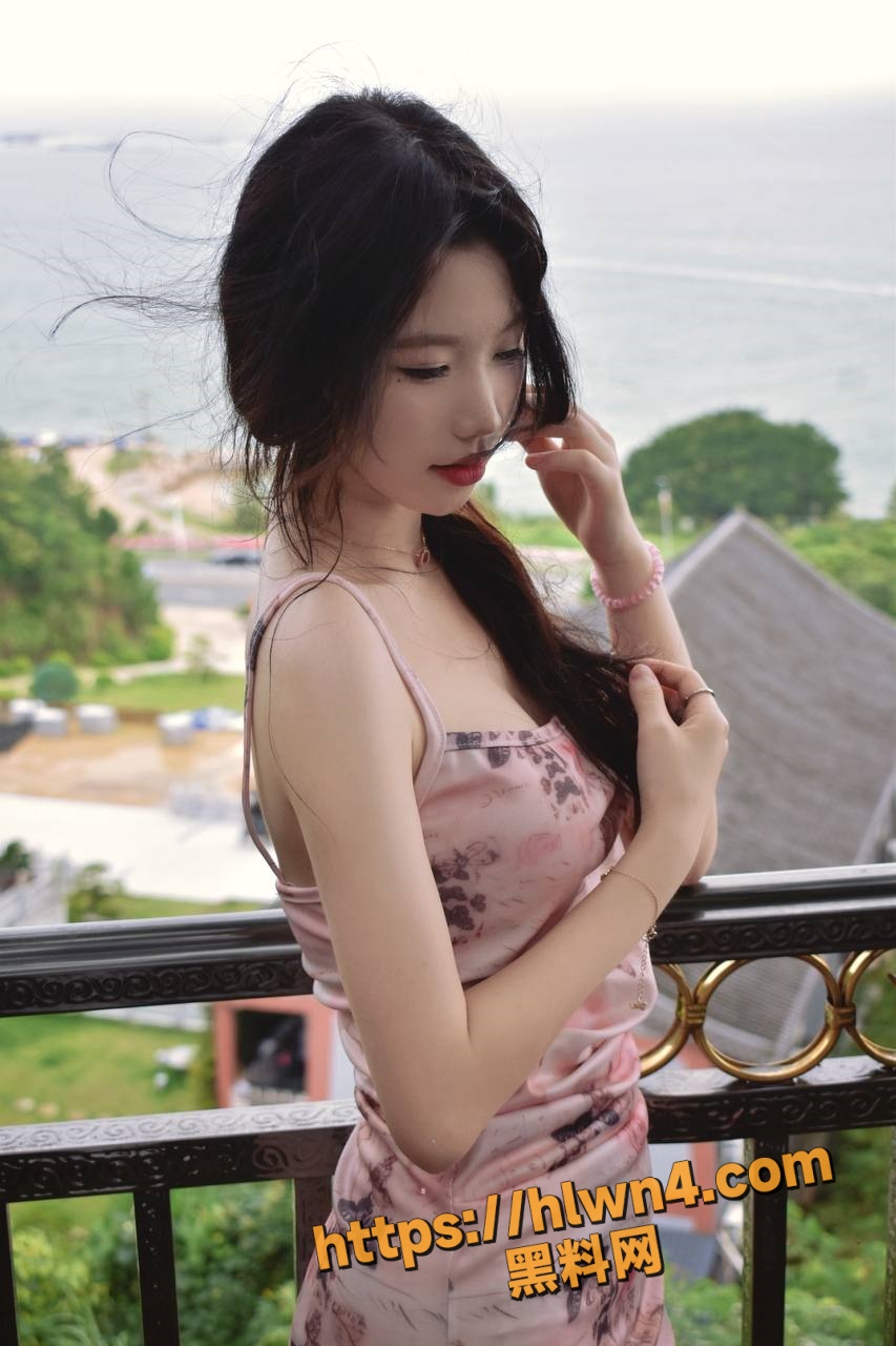 853X1280