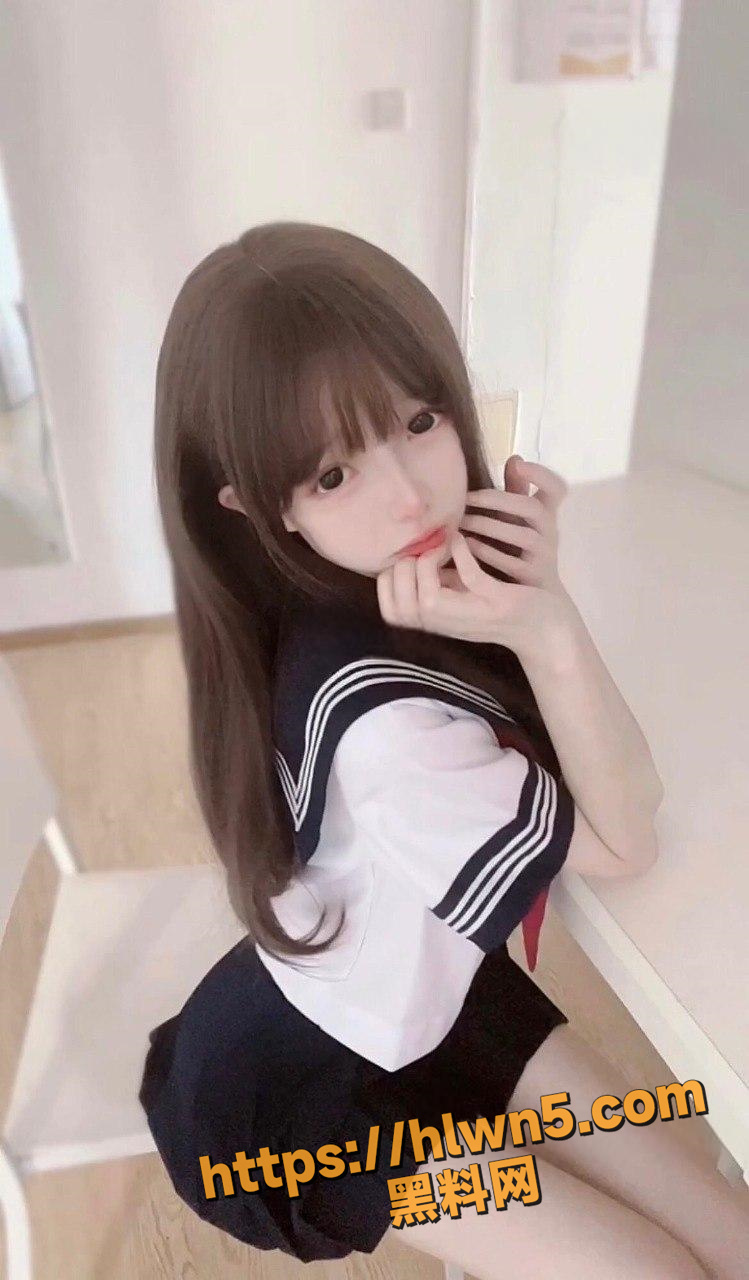 749X1280