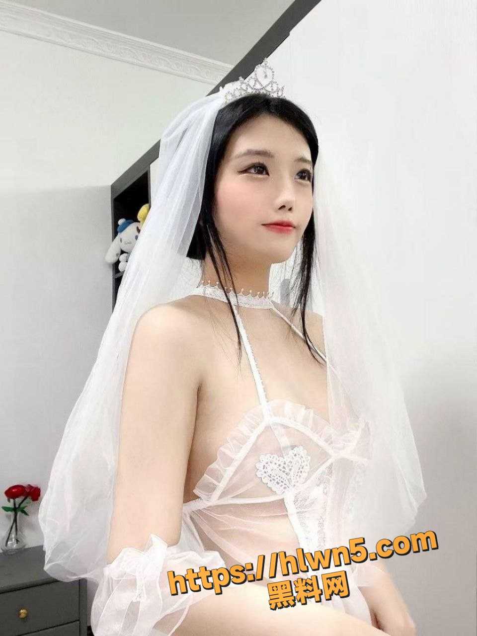 960X1280