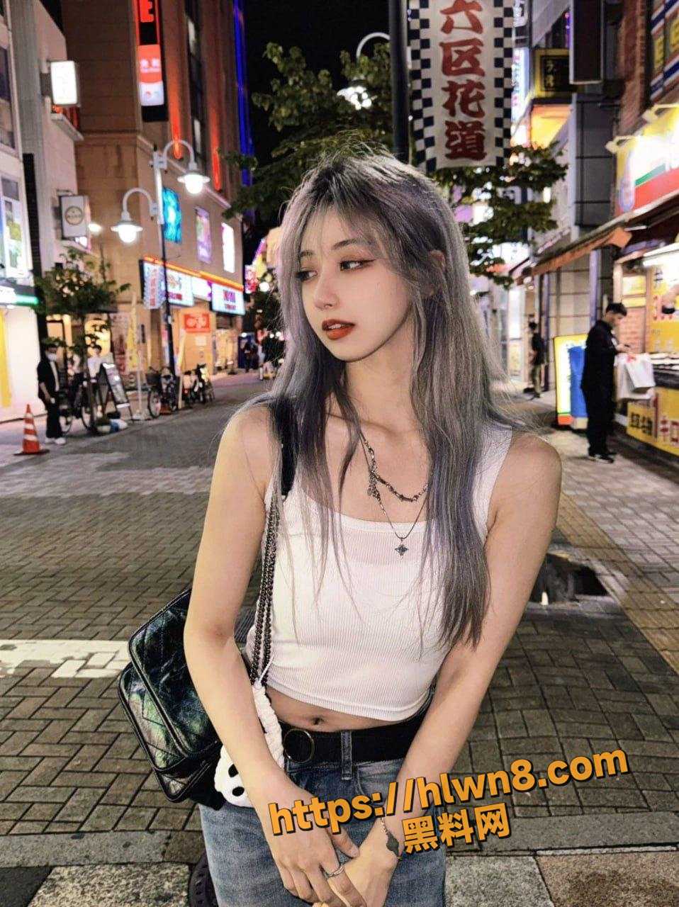 958X1280