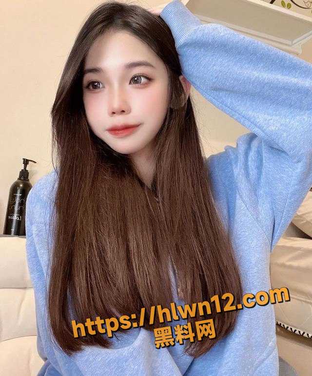640X772